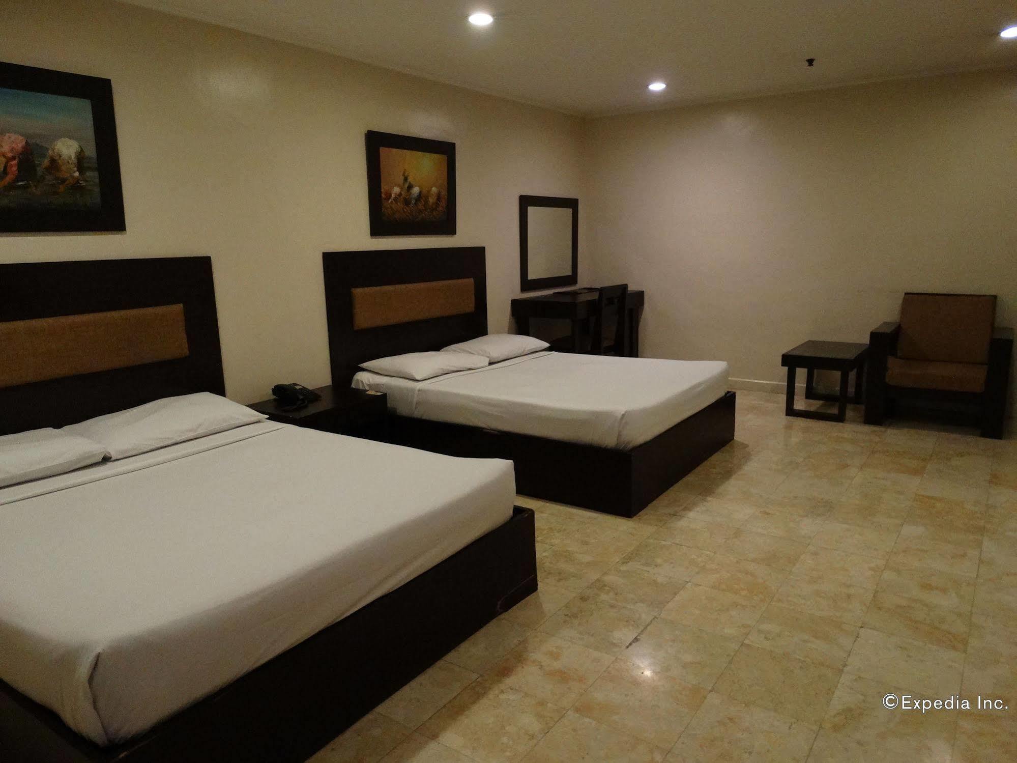 Paragon Tower Hotel Manila Kültér fotó