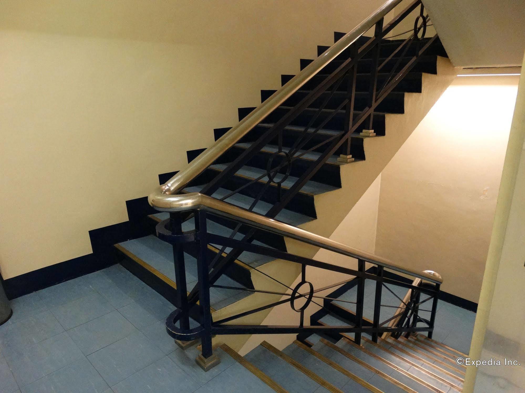 Paragon Tower Hotel Manila Kültér fotó