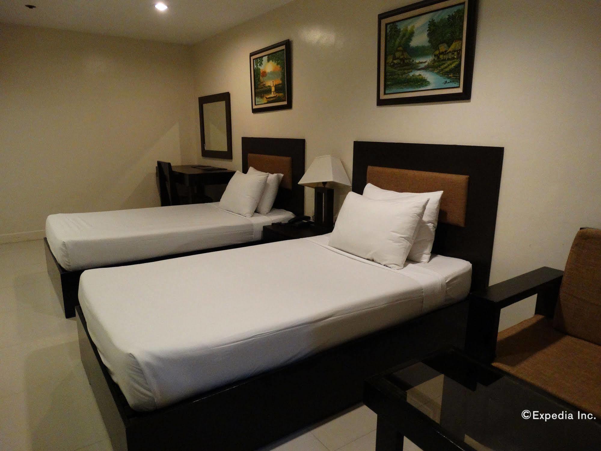 Paragon Tower Hotel Manila Kültér fotó