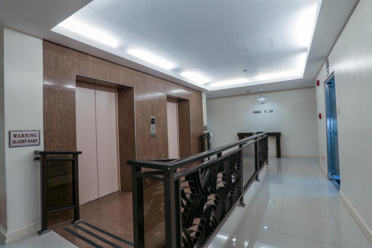 Paragon Tower Hotel Manila Kültér fotó